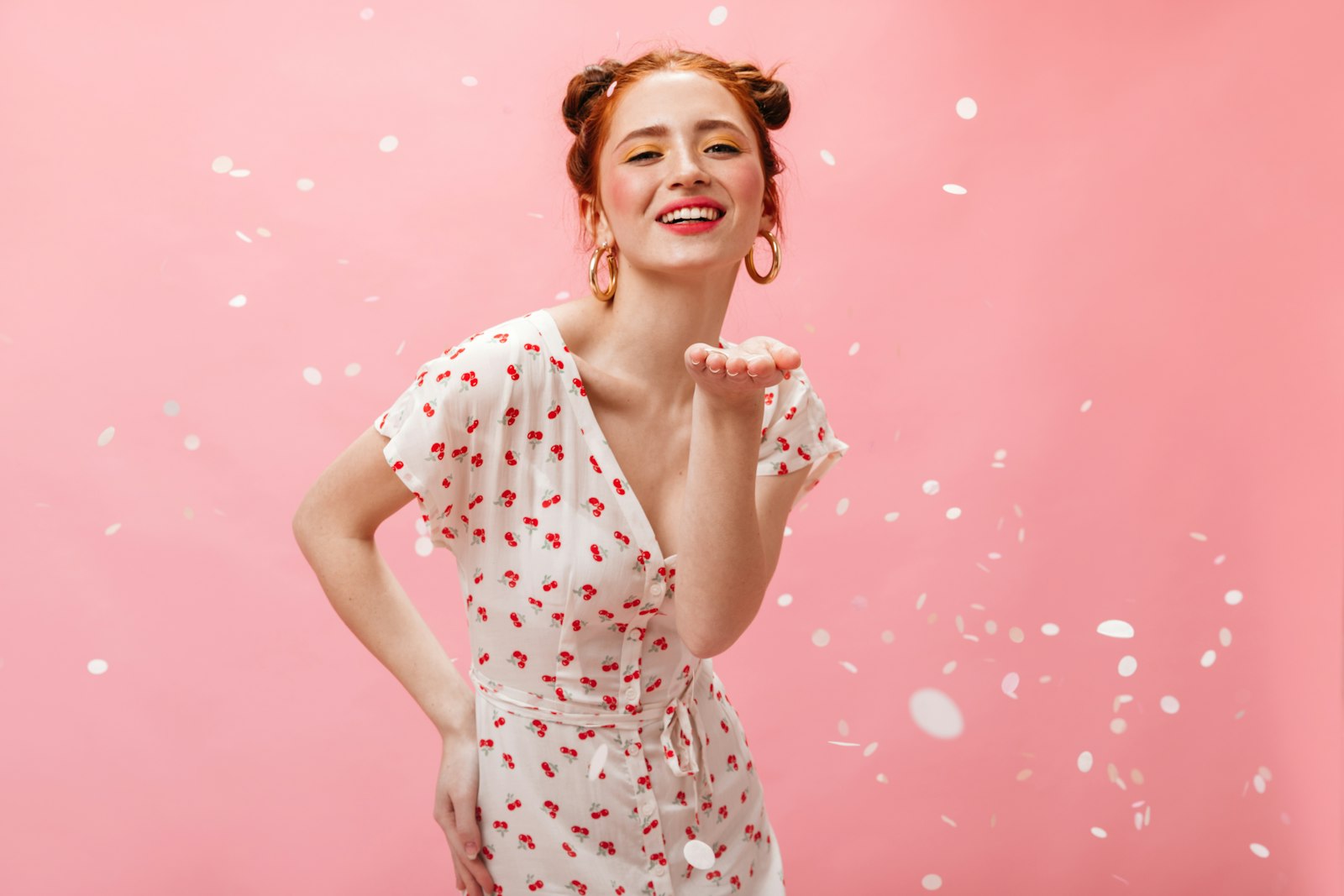 A smiling client at Glow & Style